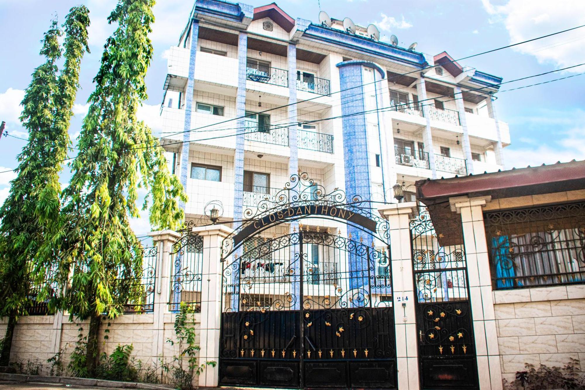 Clos D'Anthony Residence Bonanjo ドゥアラ エクステリア 写真