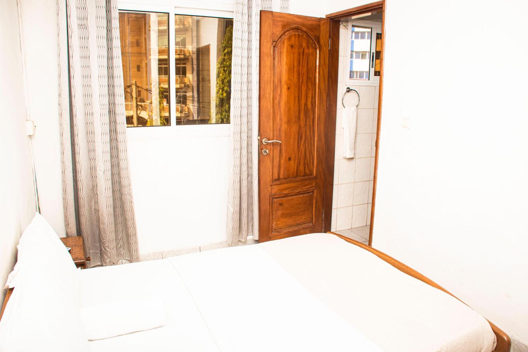Clos D'Anthony Residence Bonanjo ドゥアラ エクステリア 写真